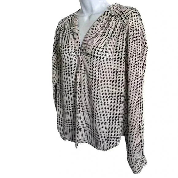 41 Hawthorn blouse women's top size Medium white and black longsleeve - Picture 6 of 13